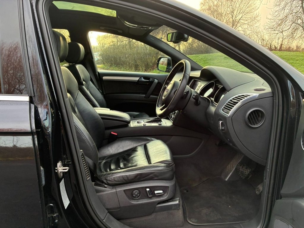 Used Audi Q7 2011 for sale - 76973877: Photo 3