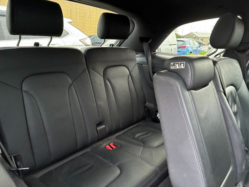 Used Audi Q7 2011 for sale - 76973877: Photo 34