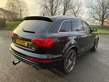 Used Audi Q7 2011 for sale - 76973877: Photo