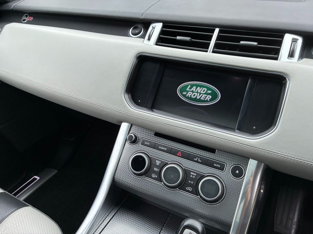 Used Land Rover Range Rover Sport 2016 for sale - 76367737: Photo 17