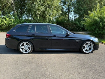 Used BMW 5 Series 2017 for sale - 79178620: Photo