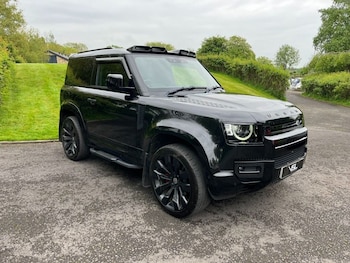 Used Land Rover Defender 2022 for sale - 78908265: Photo