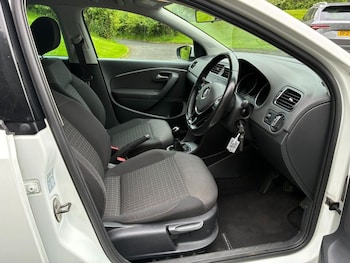 Used Volkswagen Polo 2016 for sale - 78931244: Photo