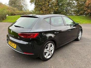 Used SEAT Leon 2019 for sale - 76256233: Photo
