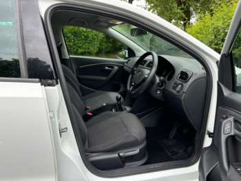 Used Volkswagen Polo 2016 for sale - 74773941: Photo