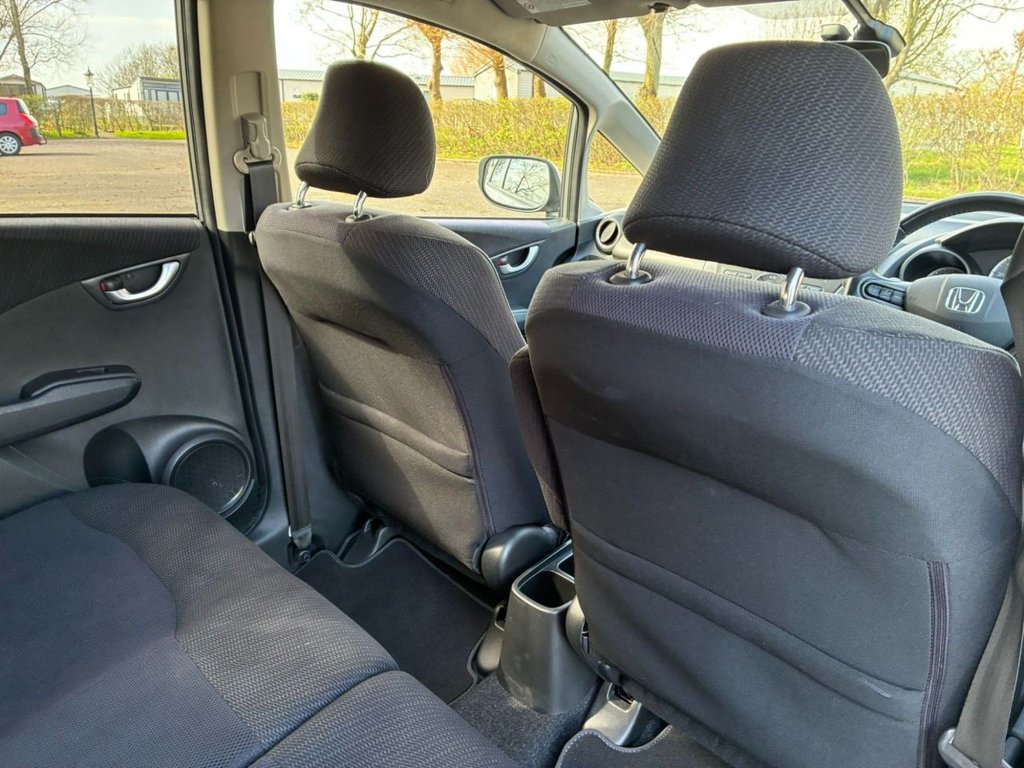 Used Honda Jazz 2012 for sale - 78097153: Photo 21