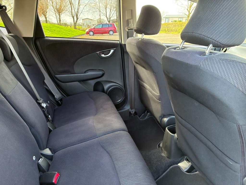 Used Honda Jazz 2012 for sale - 78097153: Photo 22