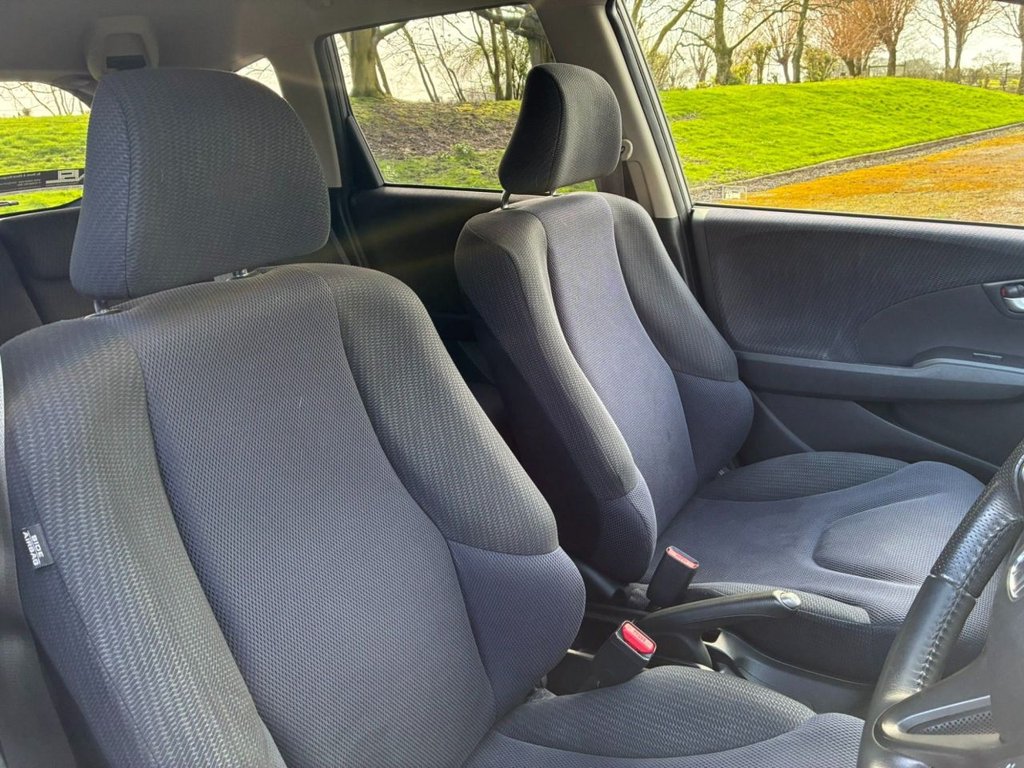 Used Honda Jazz 2012 for sale - 78097153: Photo 23