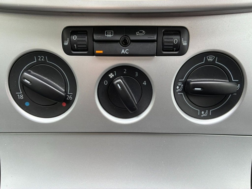 Used Volkswagen Passat 2009 for sale - 76333388: Photo 18