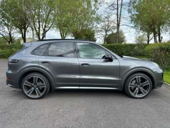 Used Porsche Cayenne 2019 for sale - 74460830: Photo