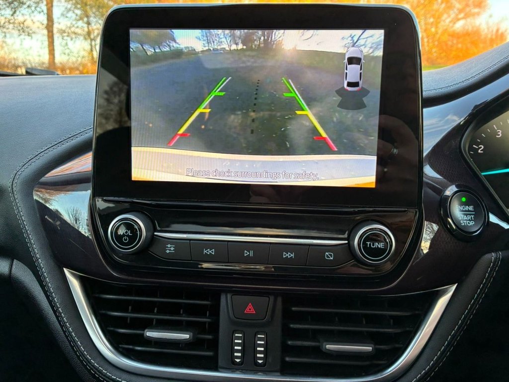 Used Ford Fiesta 2017 for sale - 76655289: Photo 17