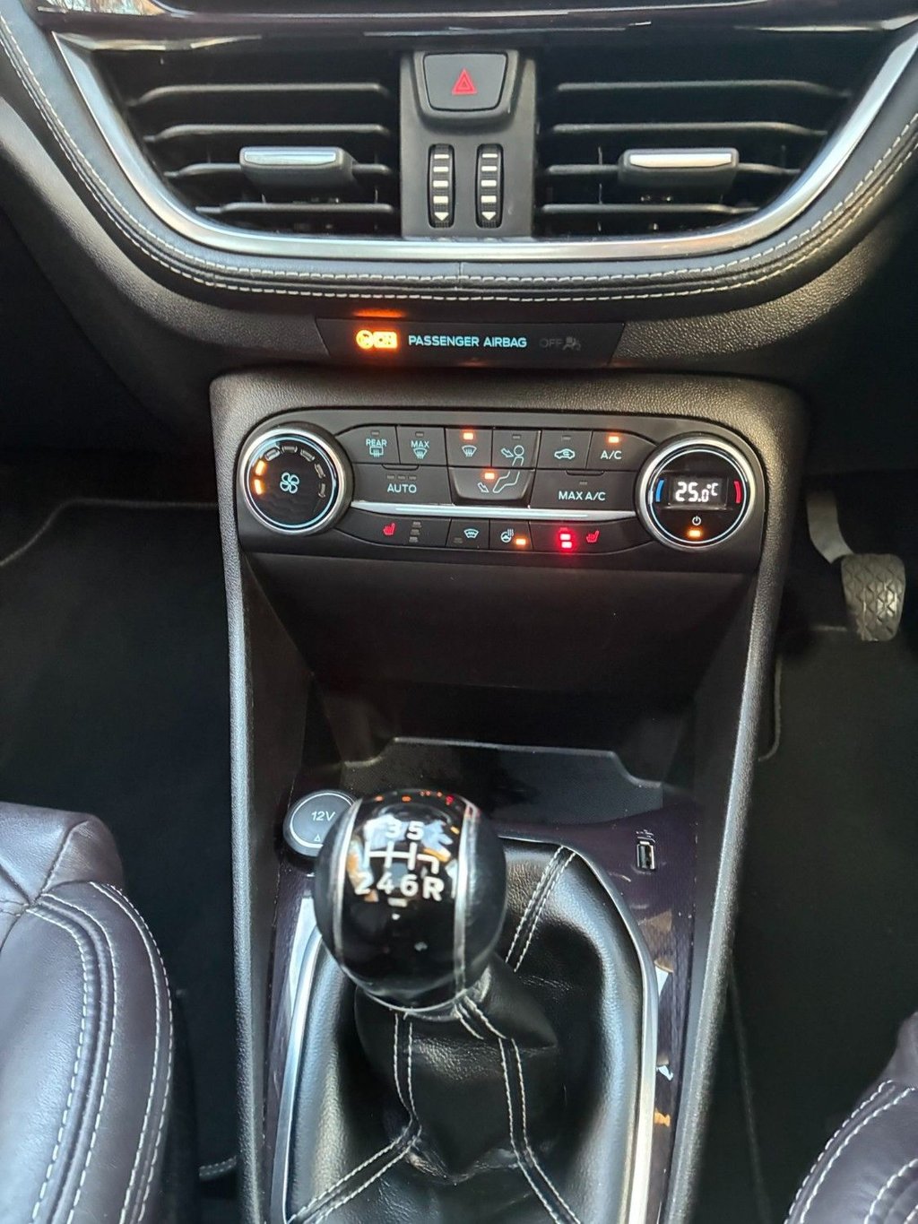 Used Ford Fiesta 2017 for sale - 76655289: Photo 19