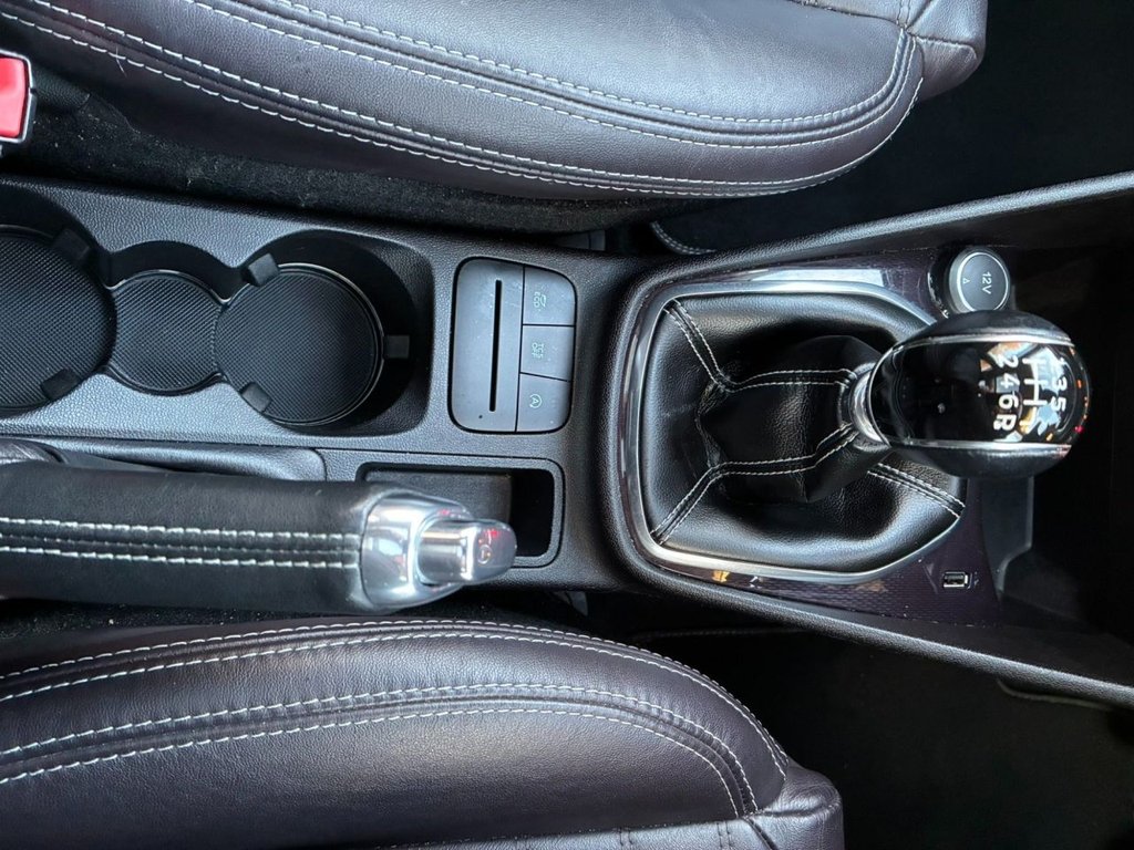 Used Ford Fiesta 2017 for sale - 76655289: Photo 21