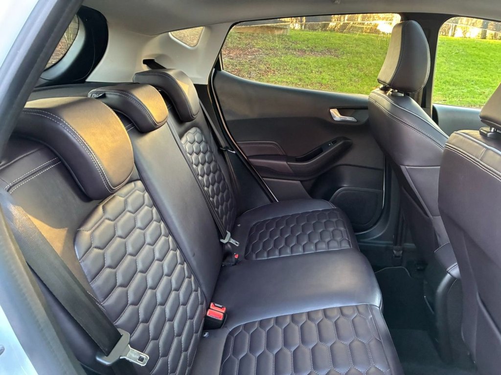 Used Ford Fiesta 2017 for sale - 76655289: Photo 24