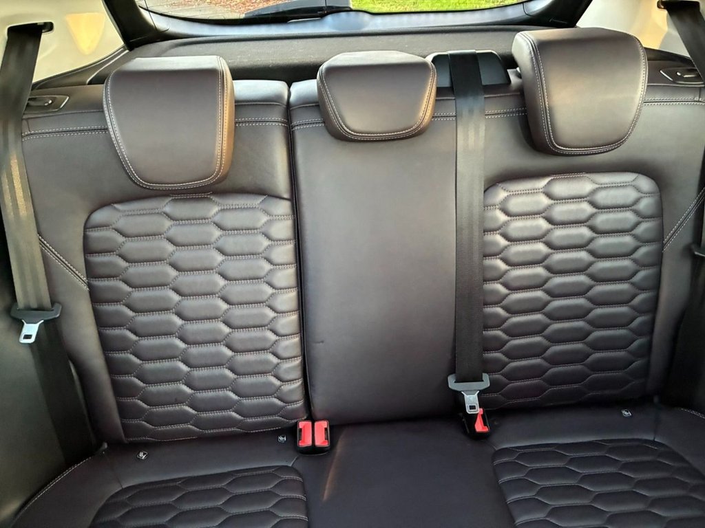 Used Ford Fiesta 2017 for sale - 76655289: Photo 25