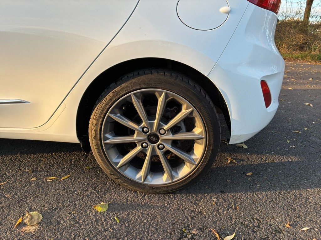 Used Ford Fiesta 2017 for sale - 76655289: Photo 33