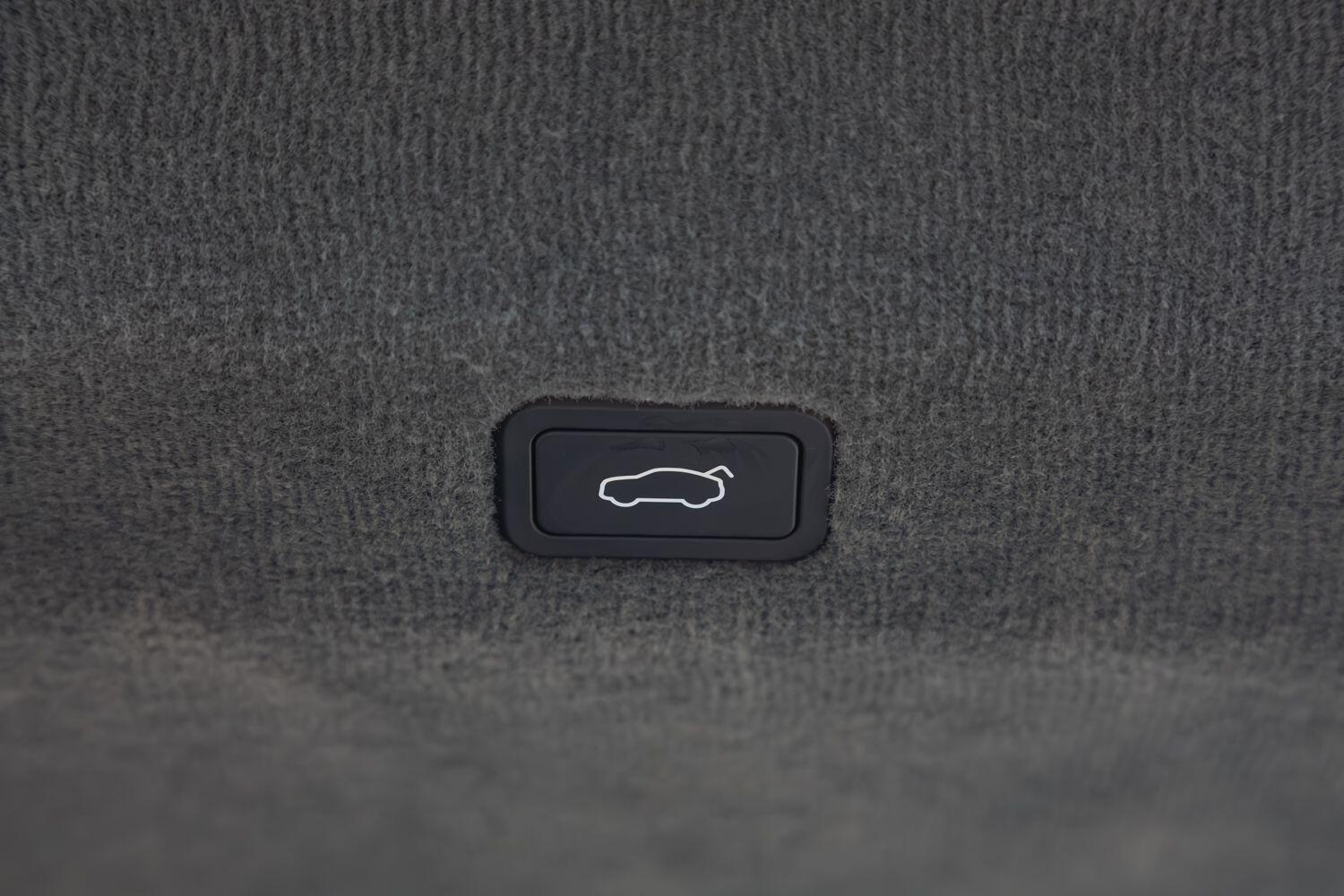 Used Lotus Emeya for sale - 78022295: Photo 11