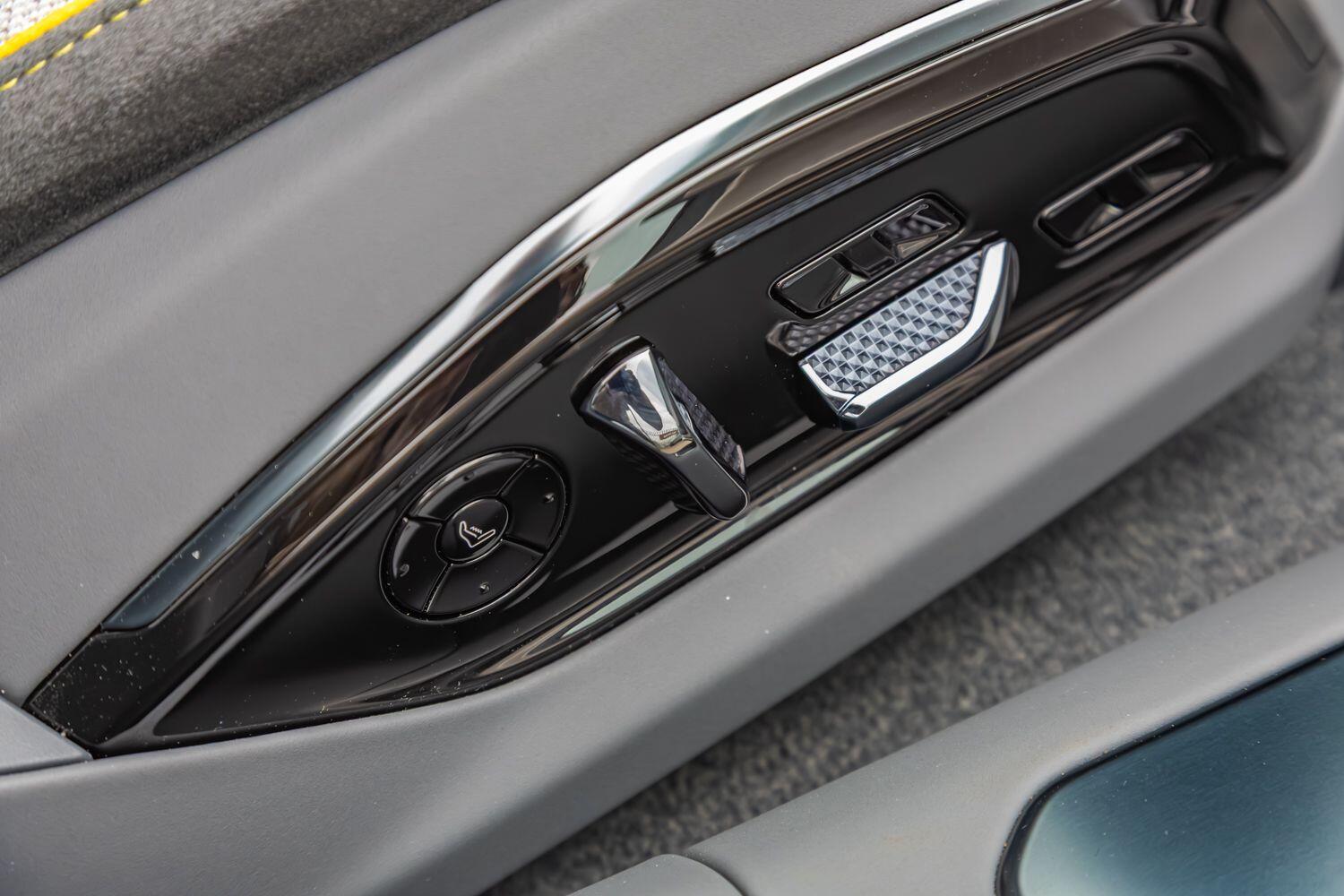 Used Lotus Emeya for sale - 78022295: Photo 35