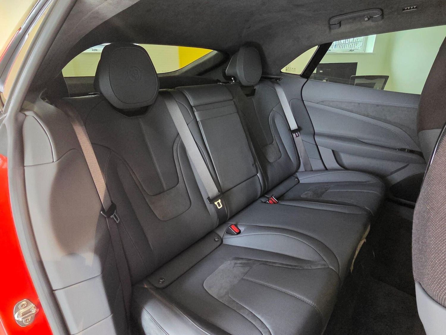 Used Lotus Emeya for sale - 78021600: Photo 19