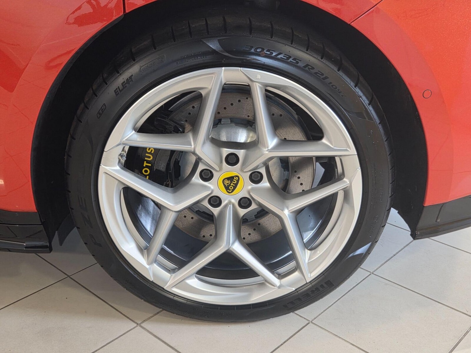 Used Lotus Emeya for sale - 78021600: Photo 33