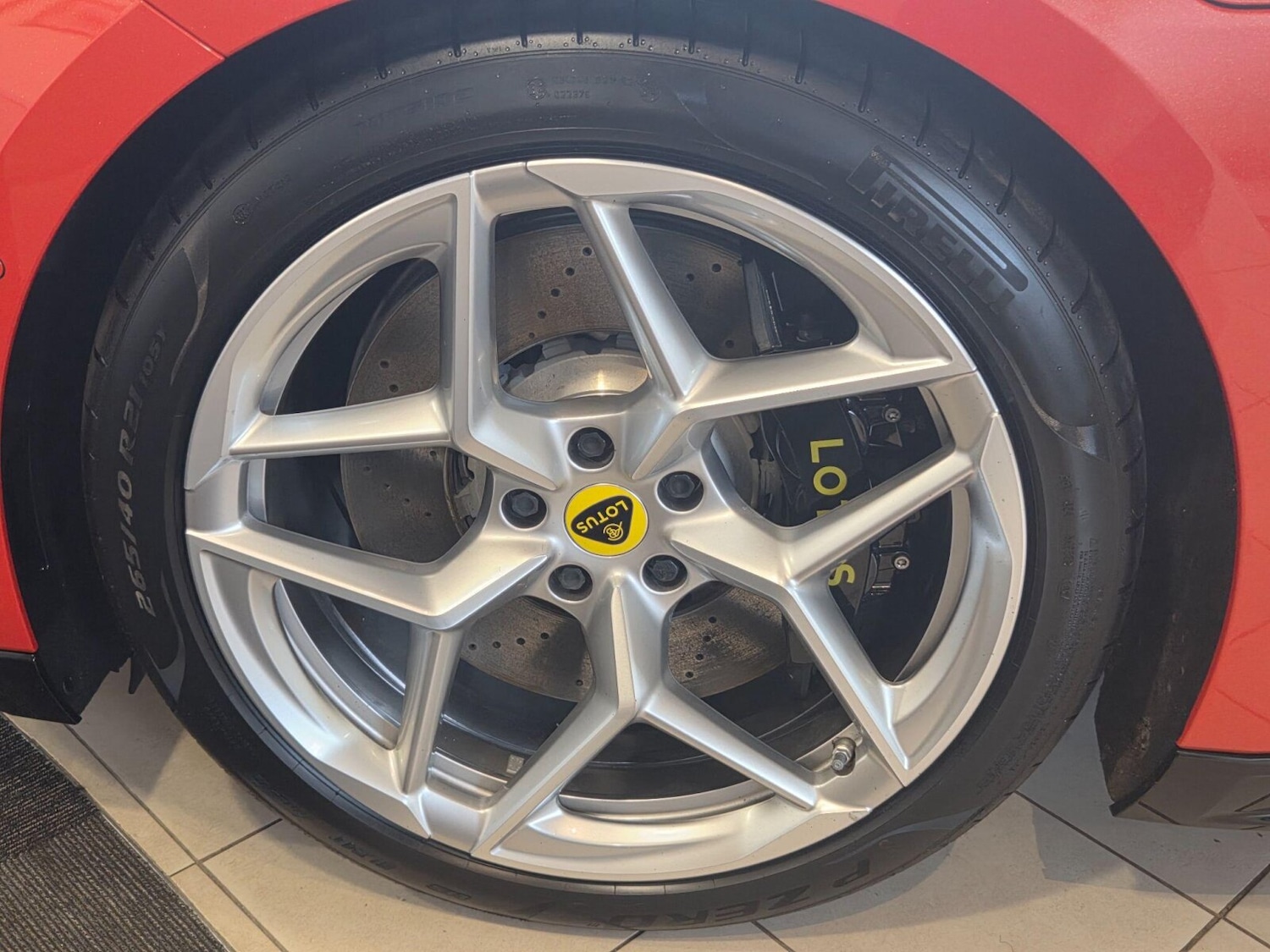 Used Lotus Emeya for sale - 78021600: Photo 34