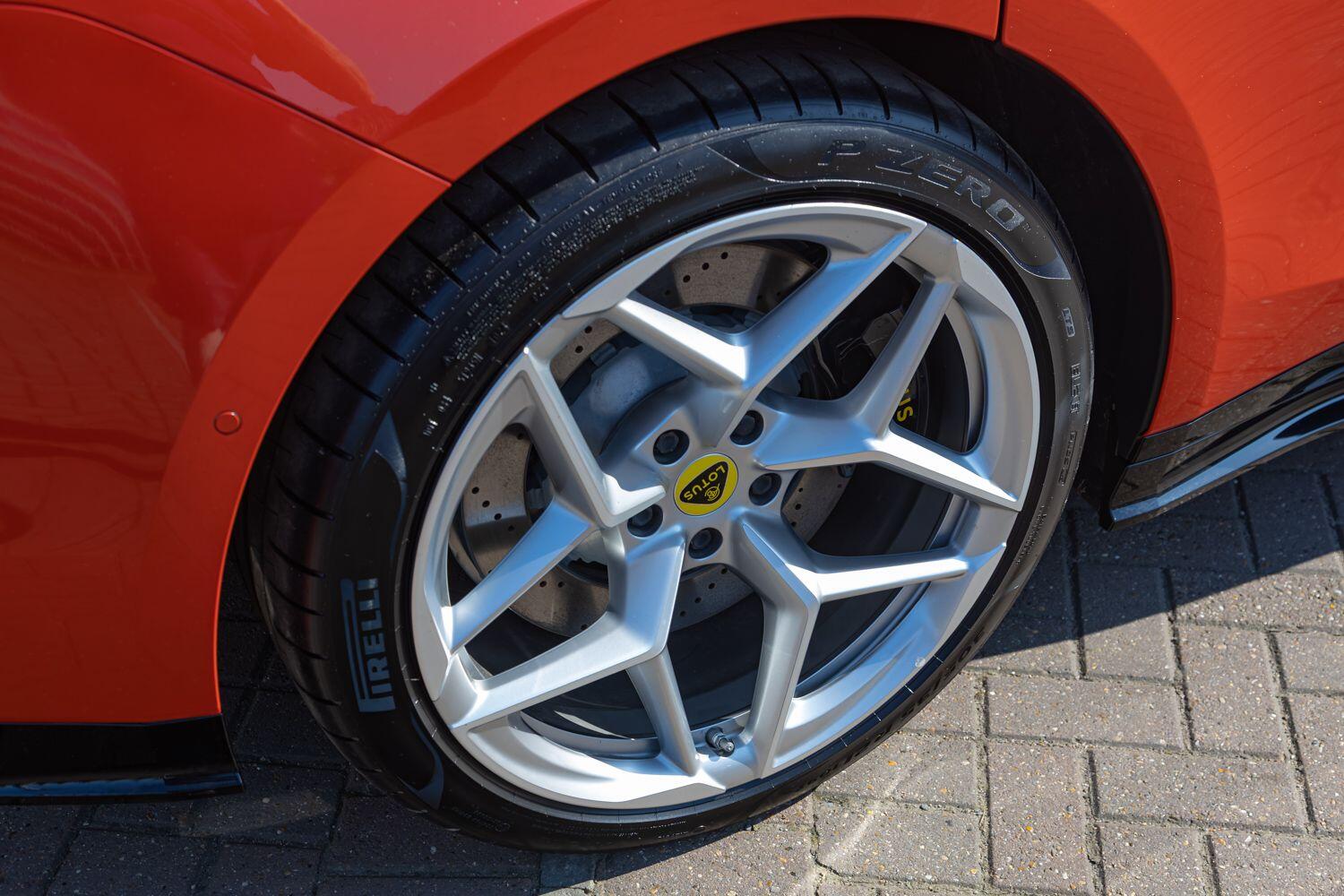 Used Lotus Emeya for sale - 78021600: Photo 38