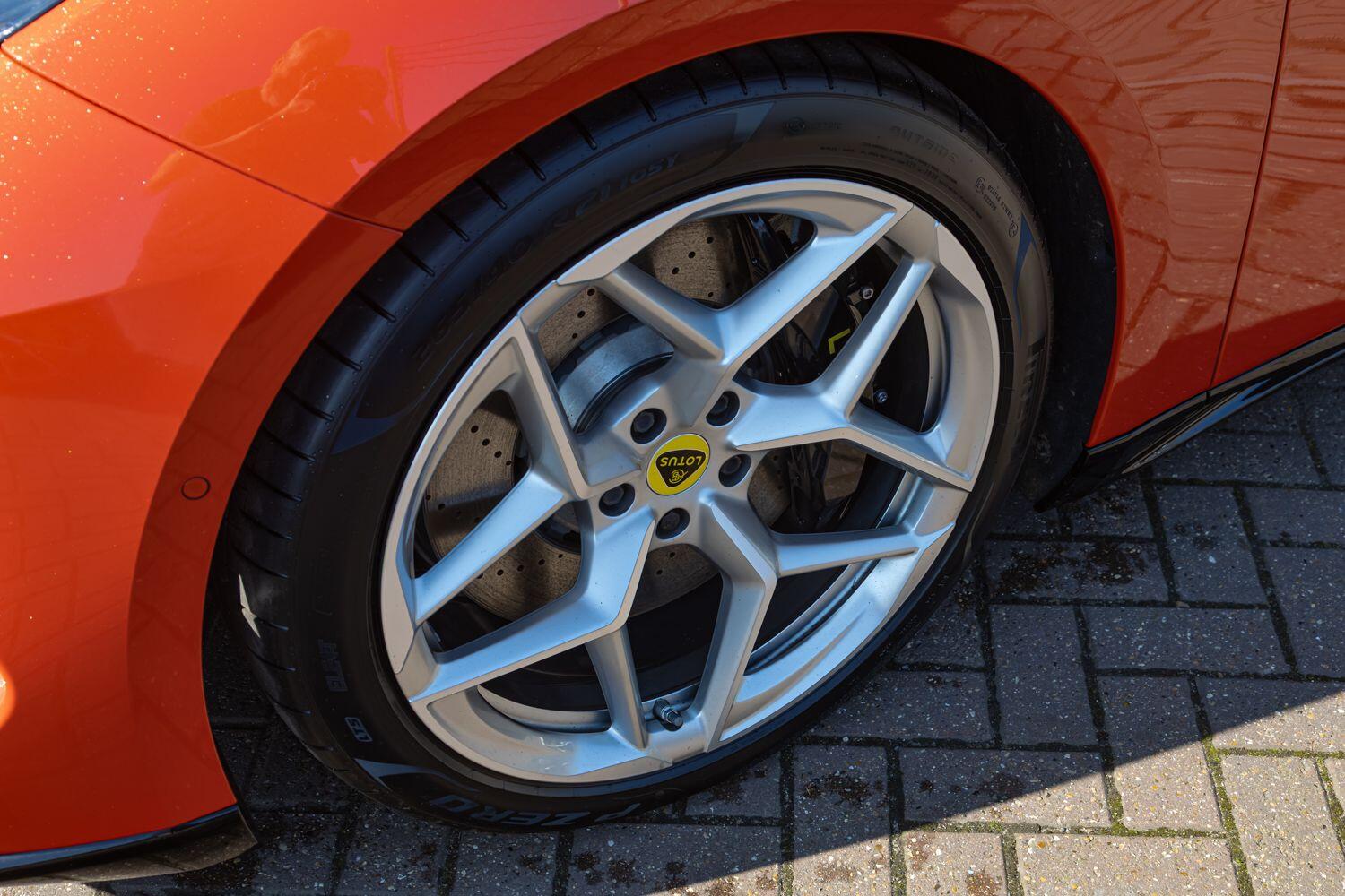 Used Lotus Emeya for sale - 78021600: Photo 39