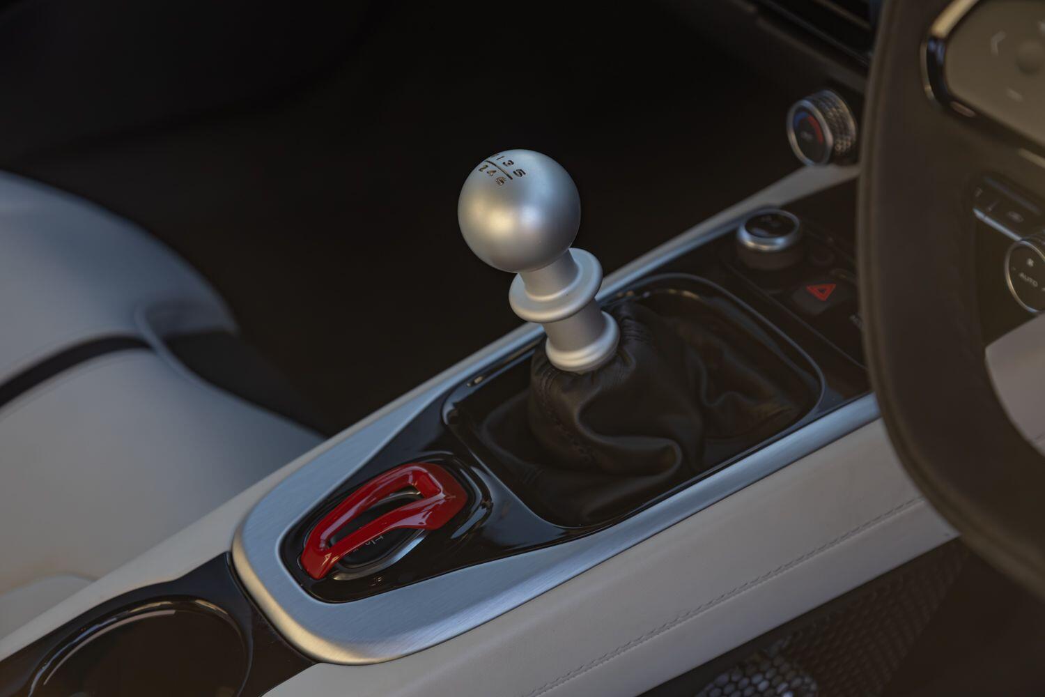 Used Lotus Emira 2023 for sale - 78021592: Photo 15