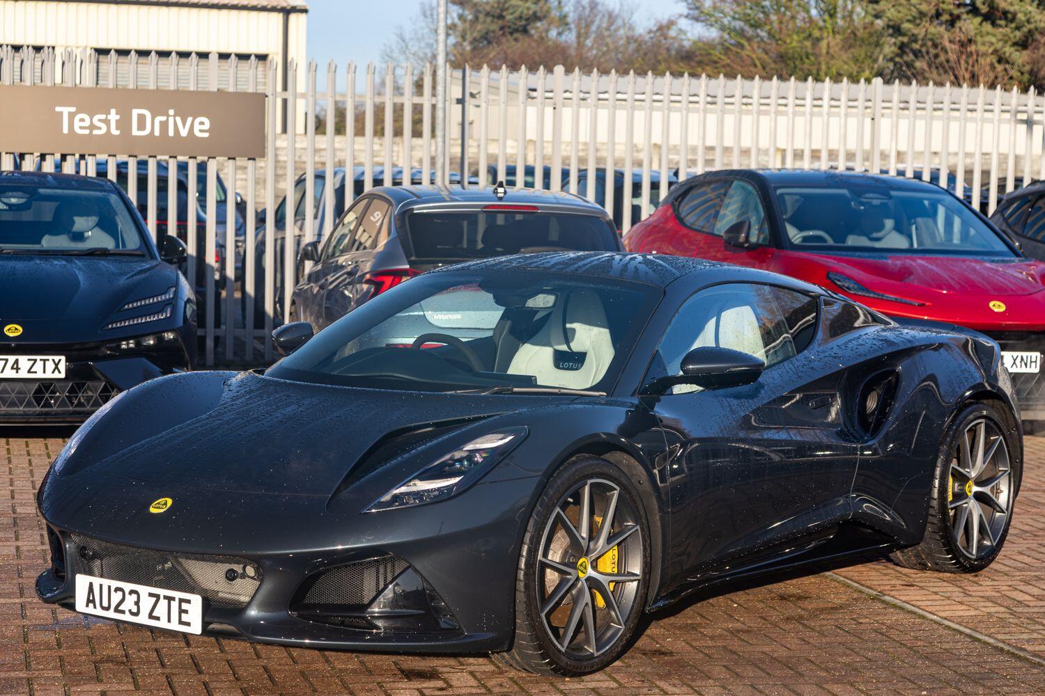 Used Lotus Emira 2023 for sale - 78021592: Photo 3