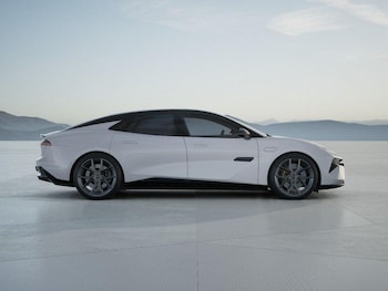 Used Lotus Emeya undefined for sale - 78021585: Photo