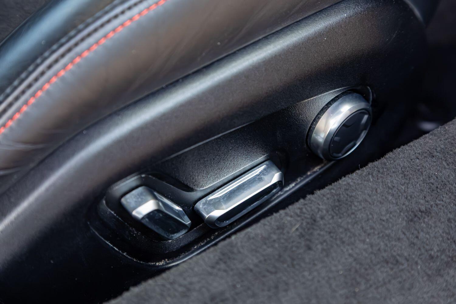 Used Lotus Emira 2023 for sale - 78021603: Photo 36