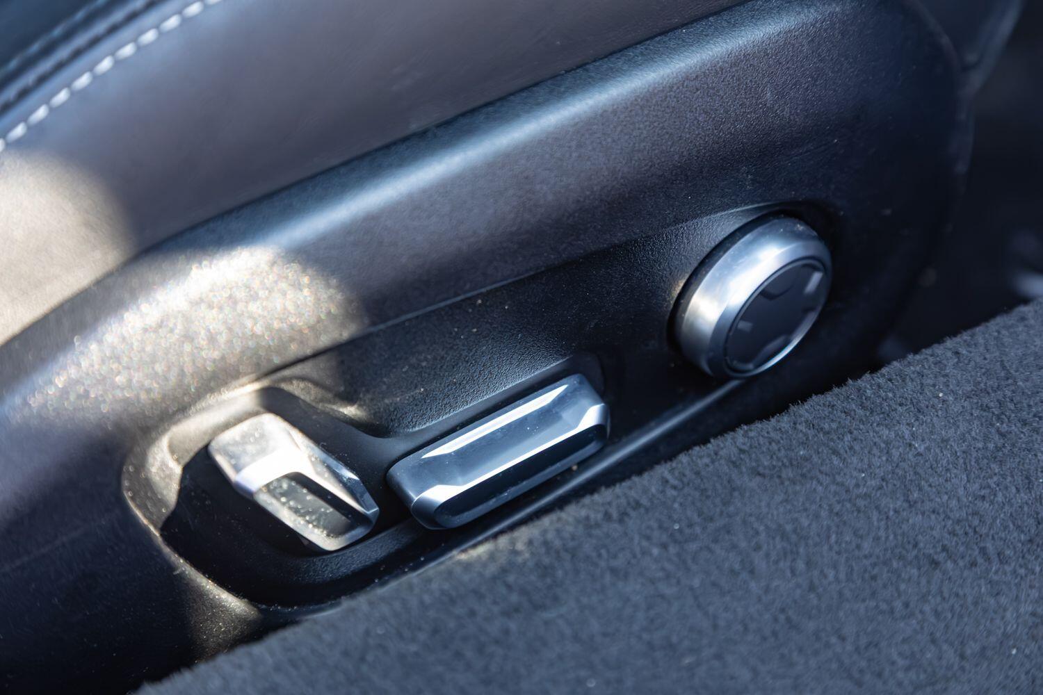 Used Lotus Emira 2025 for sale - 78021609: Photo 26