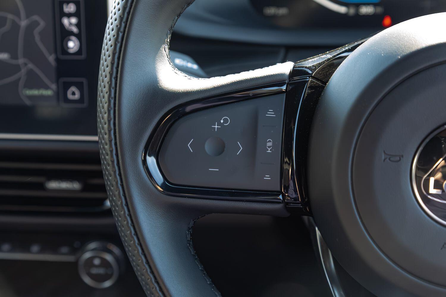 Used Lotus Emira 2025 for sale - 78021609: Photo 28