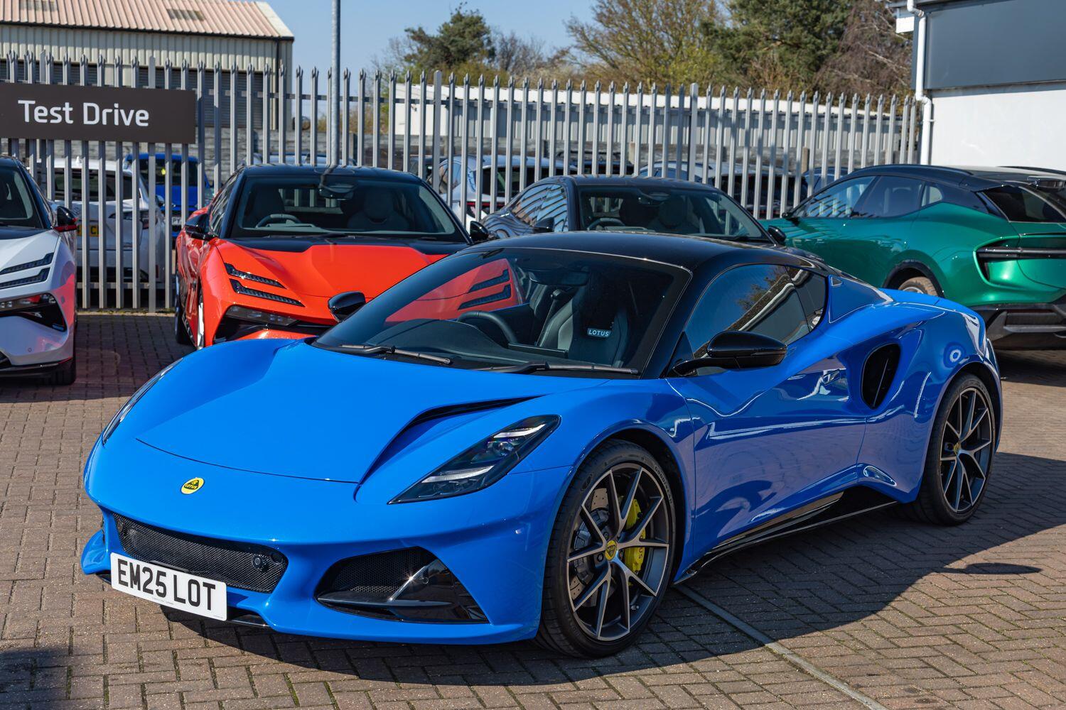 Used Lotus Emira 2025 for sale - 78021609: Photo 6