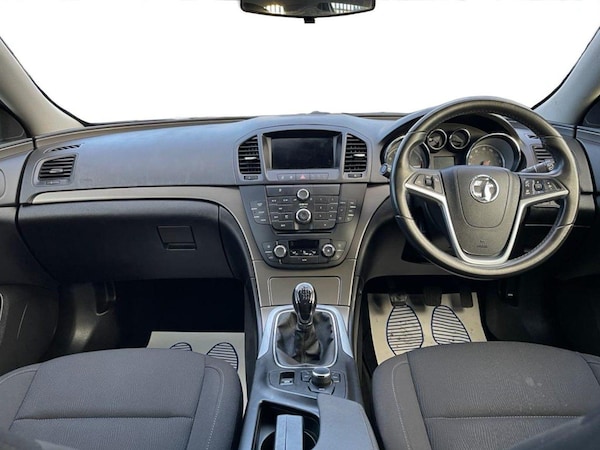 Used Vauxhall Insignia 2010 for sale - 76186893: Photo 16
