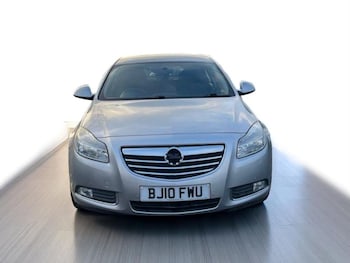 Used Vauxhall Insignia 2010 for sale - 76186893: Photo 2