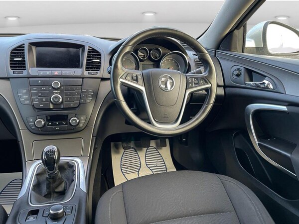 Used Vauxhall Insignia 2010 for sale - 76186893: Photo 36
