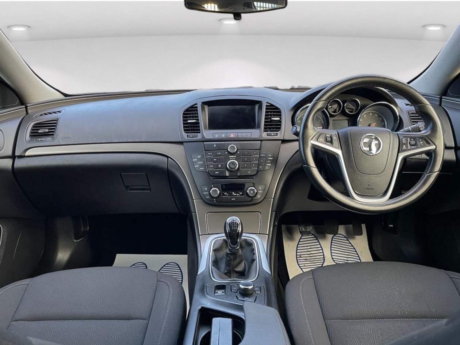 Used Vauxhall Insignia 2010 for sale - 76186893: Photo 39