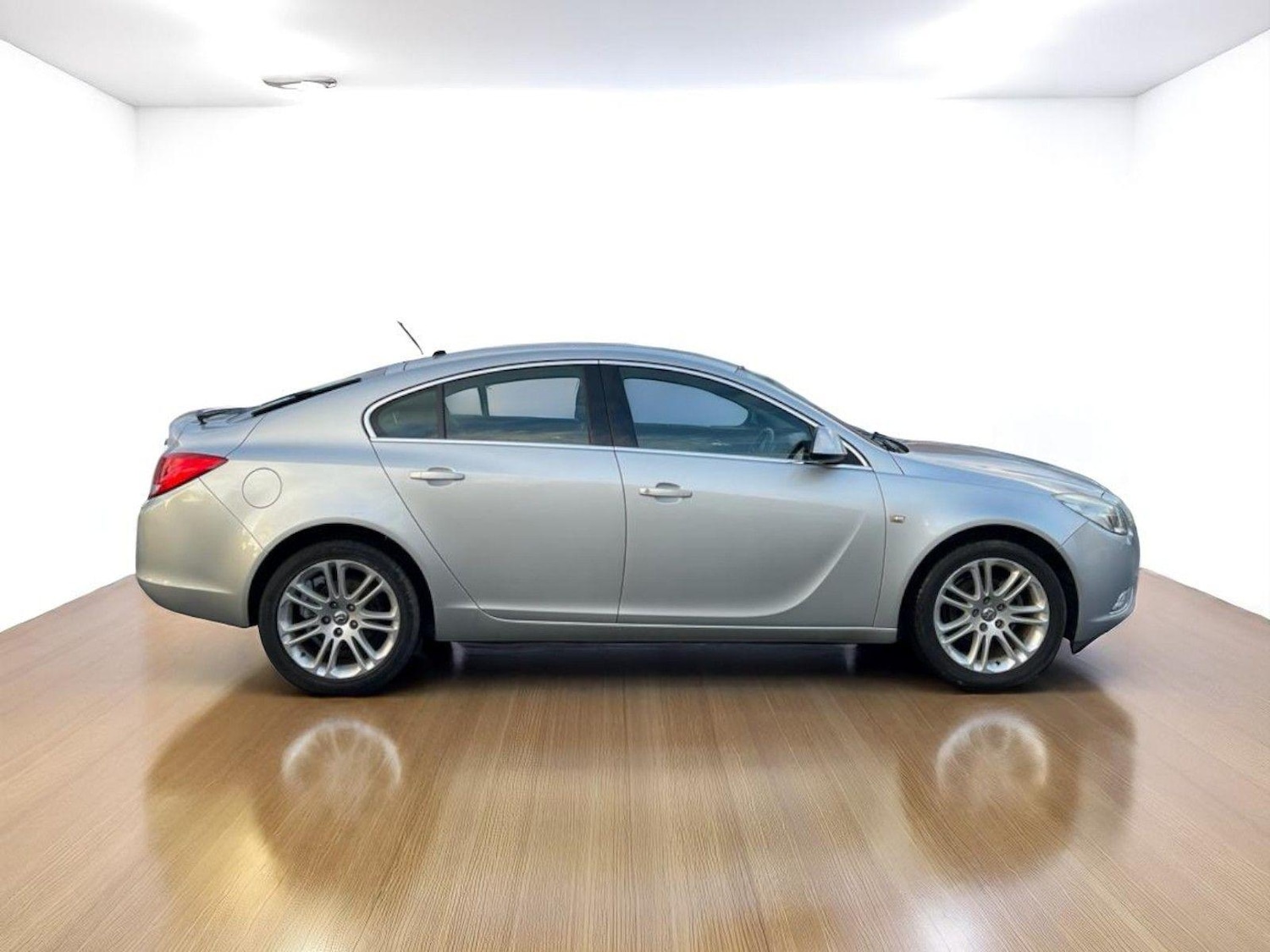 Used Vauxhall Insignia 2010 for sale - 76186893: Photo 9