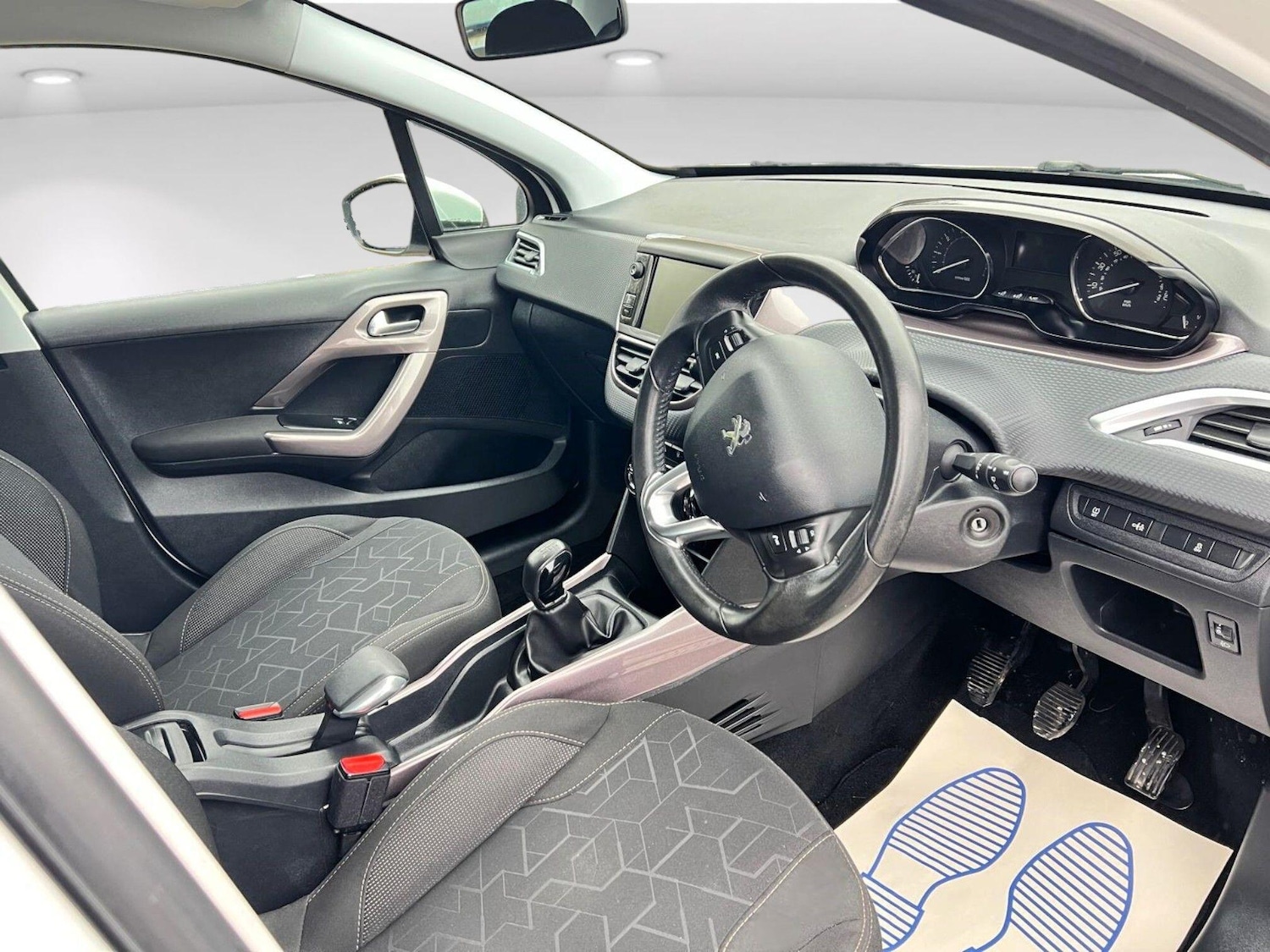 Used Peugeot 2008 2014 for sale - 76590662: Photo 13