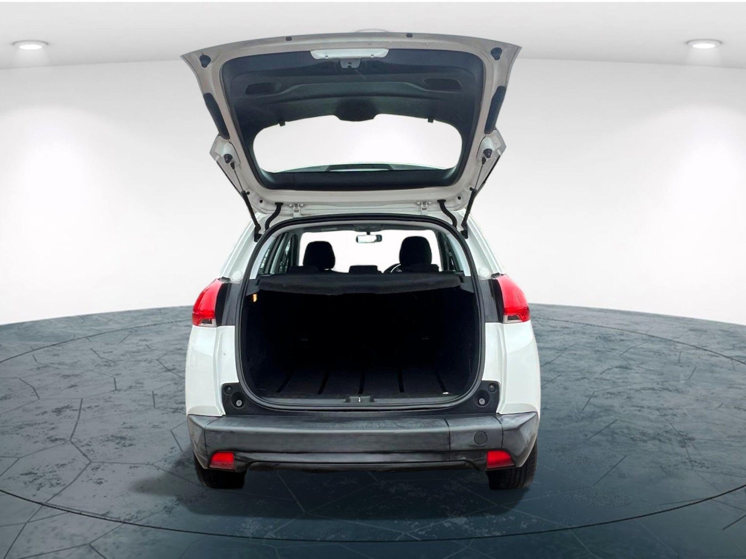 Used Peugeot 2008 2014 for sale - 76590662: Photo 38