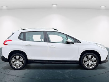 Used Peugeot 2008 2014 for sale - 76590662: Photo