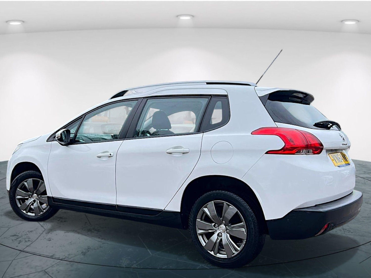 Used Peugeot 2008 2014 for sale - 76590662: Photo 6