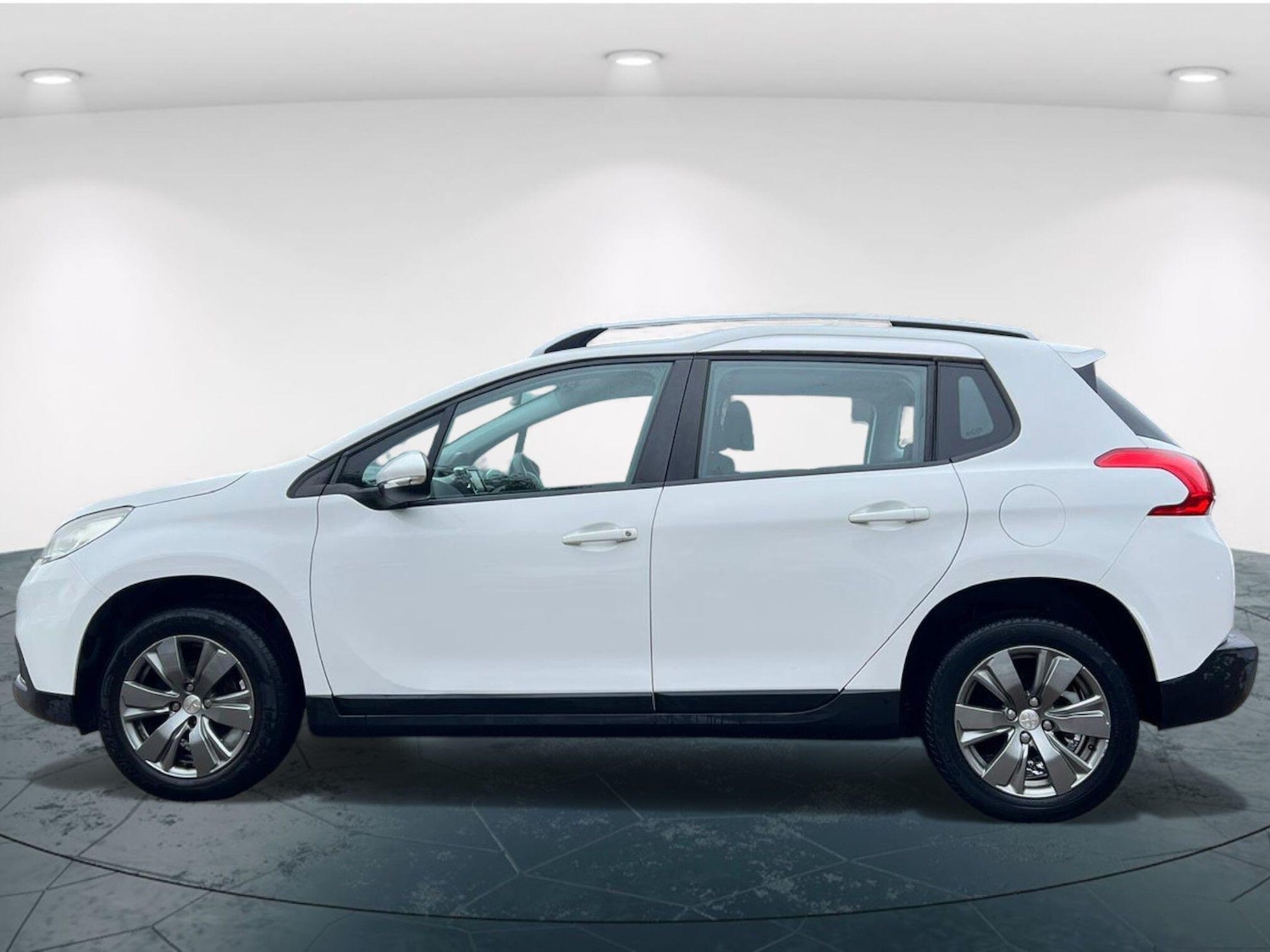 Used Peugeot 2008 2014 for sale - 76590662: Photo 7