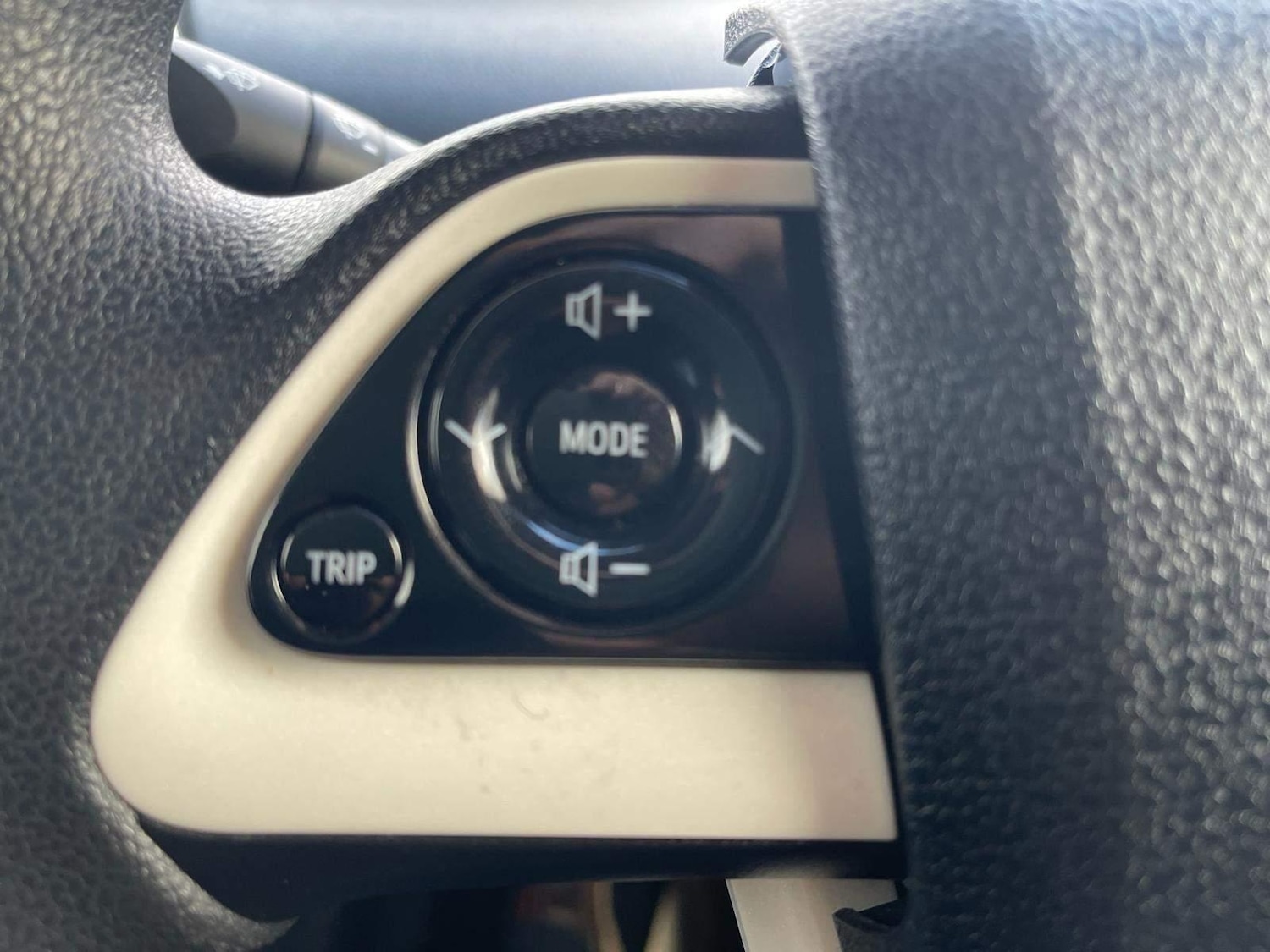 Used Toyota Prius 2023 for sale - 76508884: Photo 19