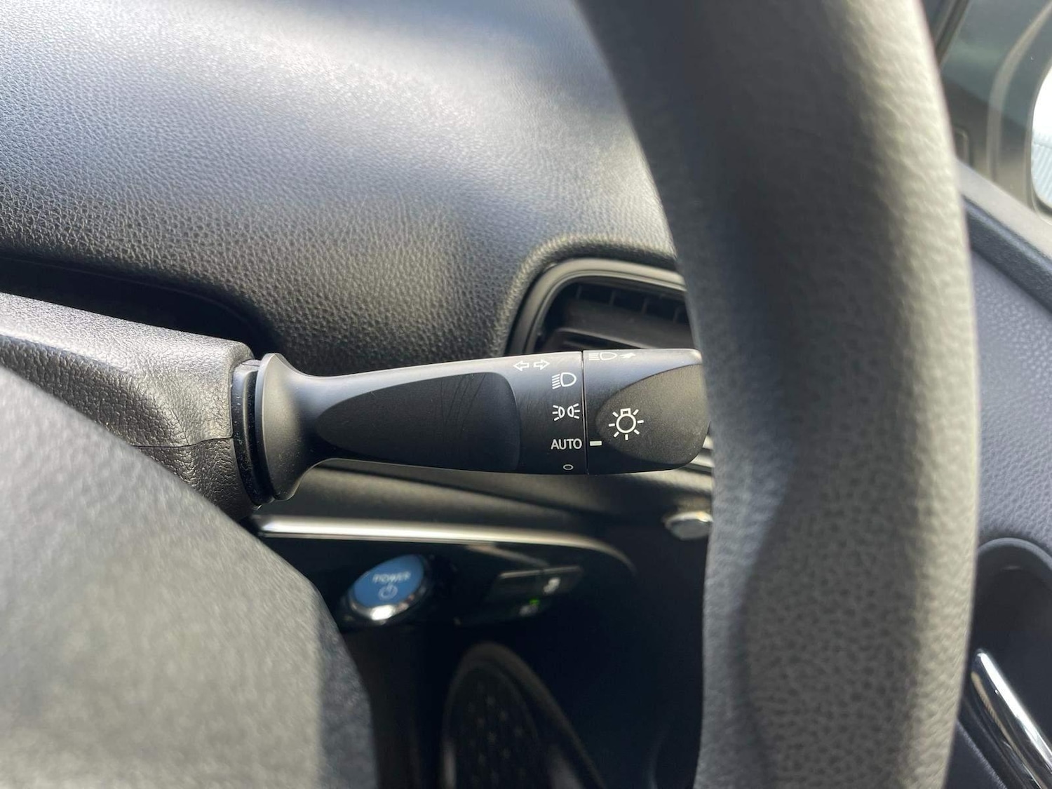 Used Toyota Prius 2023 for sale - 76508884: Photo 23