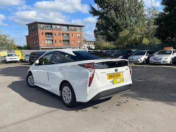 Used Toyota Prius 2018 for sale - 76508884: Photo