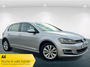 Used Volkswagen Golf 2014 for sale - 76531531: Photo