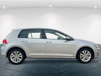 Used Volkswagen Golf 2014 for sale - 76531531: Photo