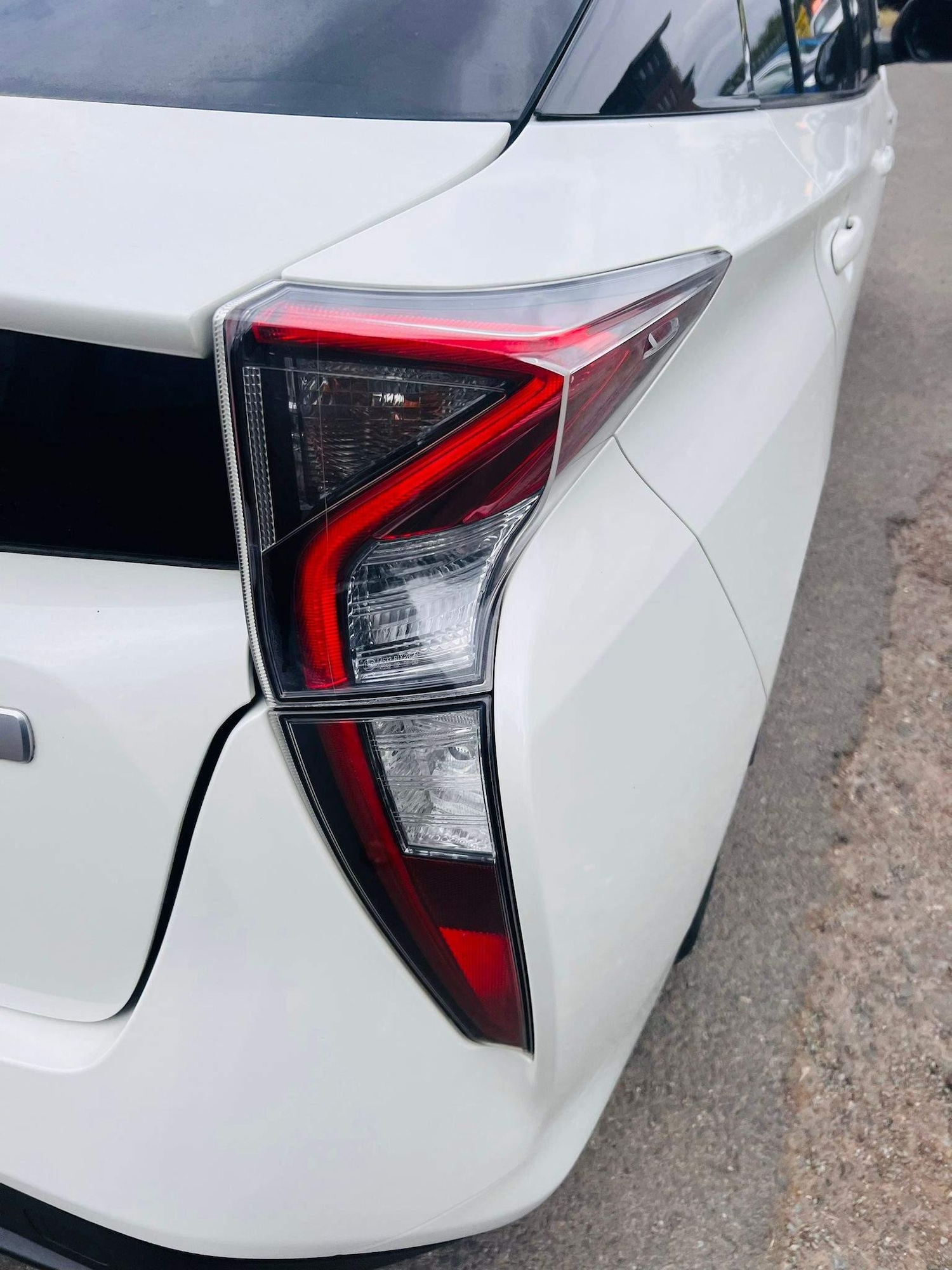 Used Toyota Prius 2024 for sale - 76186881: Photo 29
